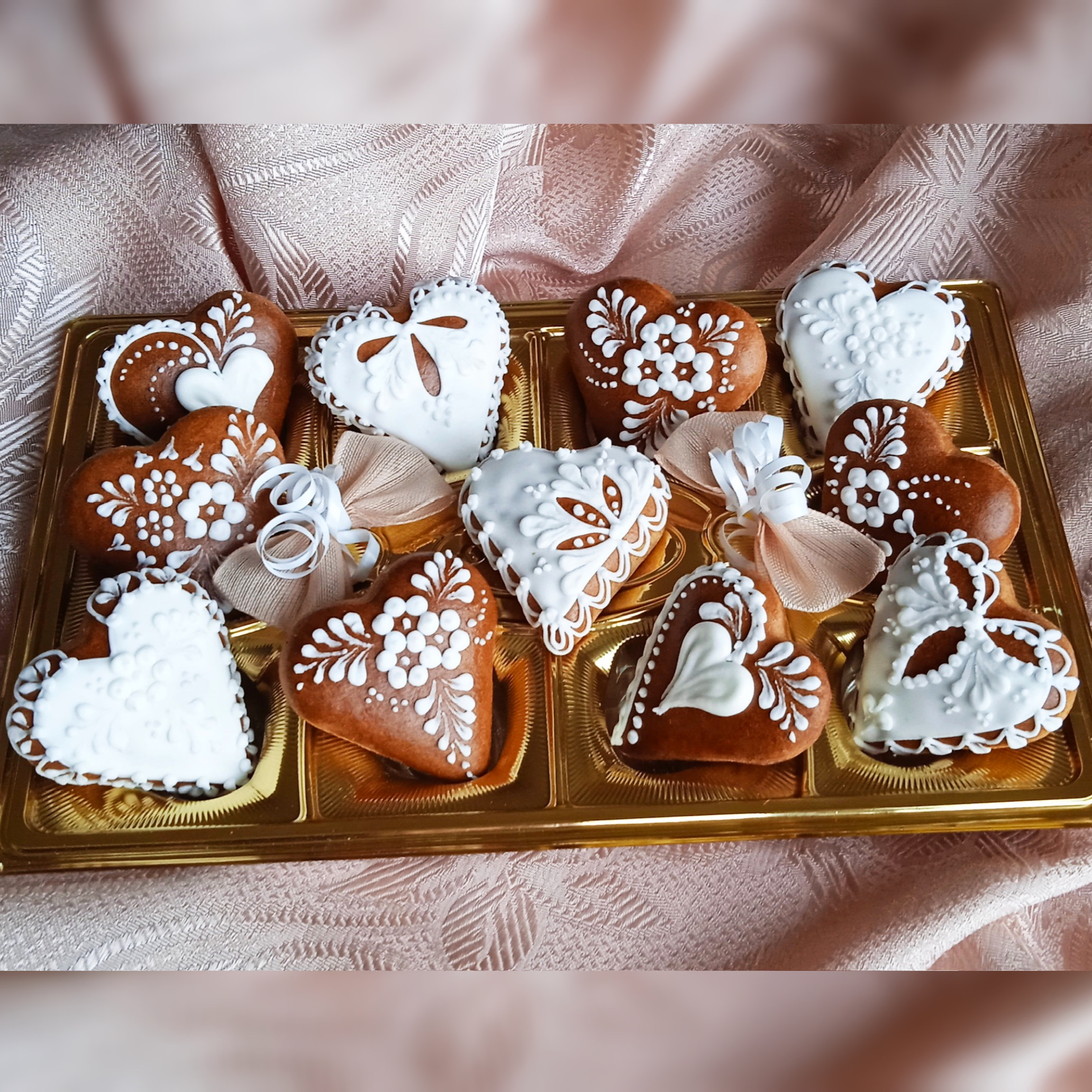 Gingerbread box