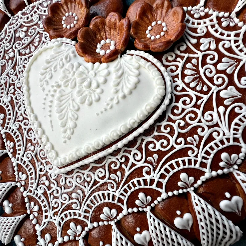 Beginner gingerbread lesson preview